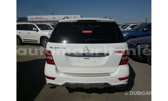 Acheter Import Voiture Mercedes-Benz 190 Blanc à Import - Dubai, Adrar Acheter Import Voiture Mercedes-Benz 190 Blanc à Import - Dubai, Adrar