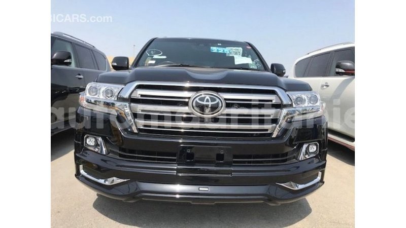 Big with watermark toyota land cruiser adrar import dubai 2502