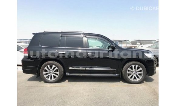 Buy Import Toyota Land Cruiser Black Car in Import - Dubai in Adrar Buy Import Toyota Land Cruiser Black Car in Import - Dubai in Adrar