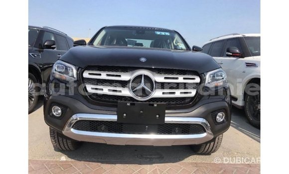 Acheter Import Voiture Mercedes-Benz 250 Noir à Import - Dubai, Adrar Acheter Import Voiture Mercedes-Benz 250 Noir à Import - Dubai, Adrar