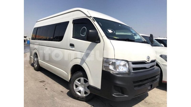 Big with watermark toyota hiace adrar import dubai 2505