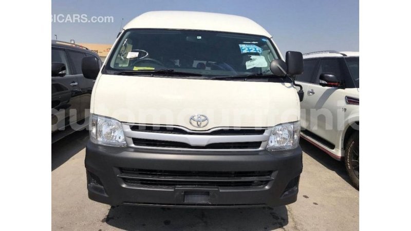 Big with watermark toyota hiace adrar import dubai 2505
