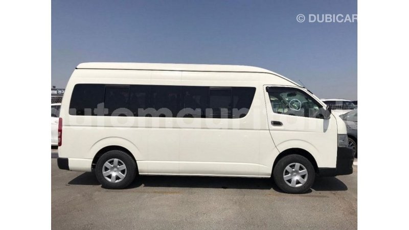 Big with watermark toyota hiace adrar import dubai 2505