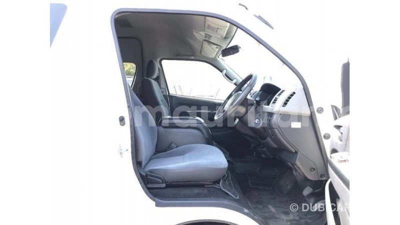 Big with watermark toyota hiace adrar import dubai 2505