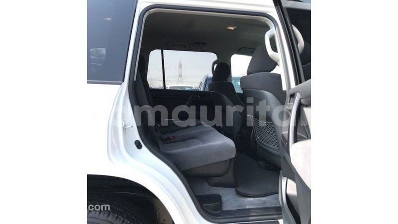Big with watermark toyota land cruiser adrar import dubai 2506