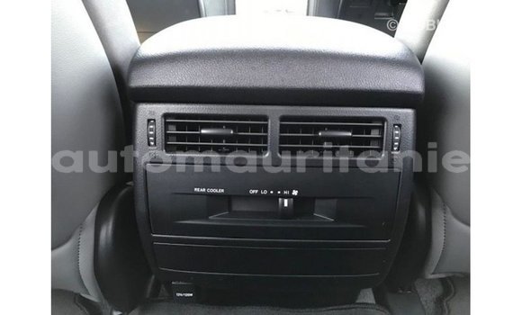 Buy Import Toyota Land Cruiser White Car in Import - Dubai in Adrar Buy Import Toyota Land Cruiser White Car in Import - Dubai in Adrar