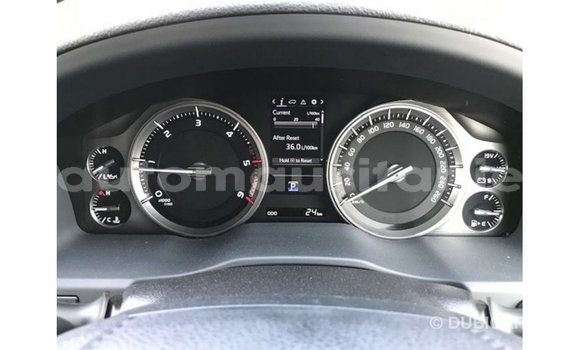 Buy Import Toyota Land Cruiser White Car in Import - Dubai in Adrar Buy Import Toyota Land Cruiser White Car in Import - Dubai in Adrar