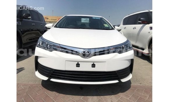 Acheter Import Voiture Toyota Corolla Blanc à Import - Dubai, Adrar Acheter Import Voiture Toyota Corolla Blanc à Import - Dubai, Adrar