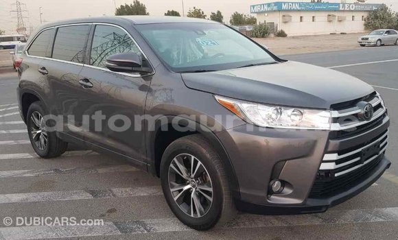 Acheter Import Voiture Toyota Highlander Autre à Import - Dubai, Adrar Acheter Import Voiture Toyota Highlander Autre à Import - Dubai, Adrar