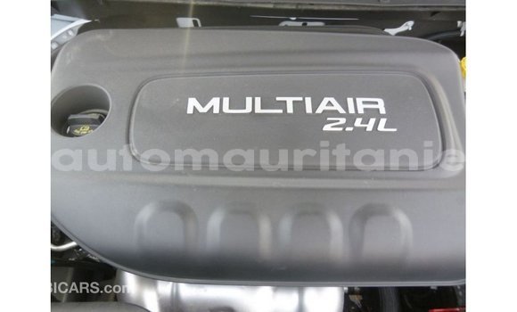 Acheter Import Voiture Jeep Cherokee Blanc à Import - Dubai, Adrar Acheter Import Voiture Jeep Cherokee Blanc à Import - Dubai, Adrar