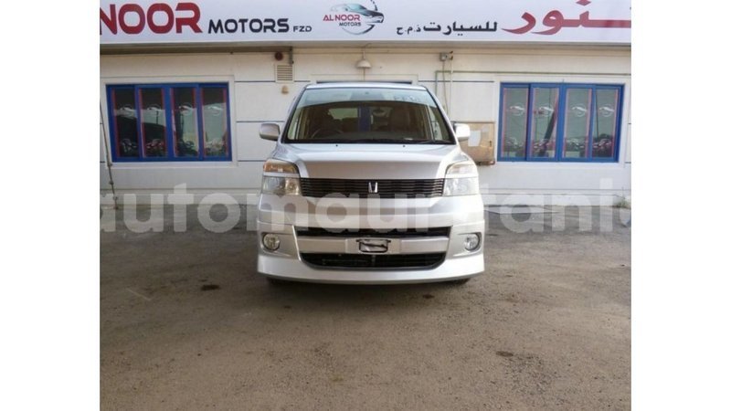 Big with watermark toyota voxy adrar import dubai 2519