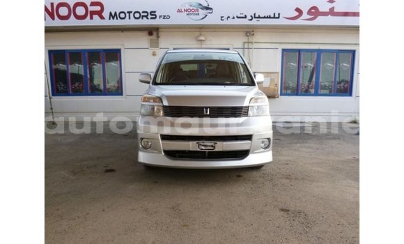 Acheter Import Voiture Toyota Voxy Autre à Import - Dubai, Adrar Acheter Import Voiture Toyota Voxy Autre à Import - Dubai, Adrar