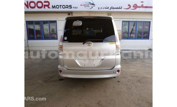 Acheter Import Voiture Toyota Voxy Autre à Import - Dubai, Adrar Acheter Import Voiture Toyota Voxy Autre à Import - Dubai, Adrar
