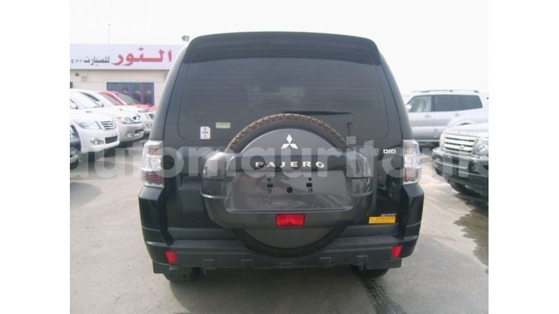 Big with watermark mitsubishi pajero adrar import dubai 2530