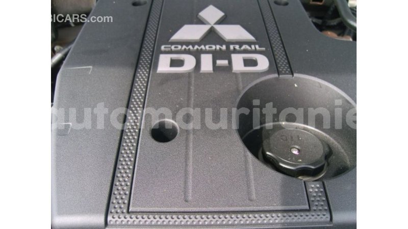 Big with watermark mitsubishi pajero adrar import dubai 2530