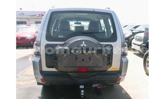 Acheter Import Voiture Mitsubishi Pajero Autre à Import - Dubai, Adrar Acheter Import Voiture Mitsubishi Pajero Autre à Import - Dubai, Adrar