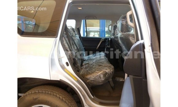 Acheter Import Voiture Toyota Prado Autre à Import - Dubai, Adrar Acheter Import Voiture Toyota Prado Autre à Import - Dubai, Adrar