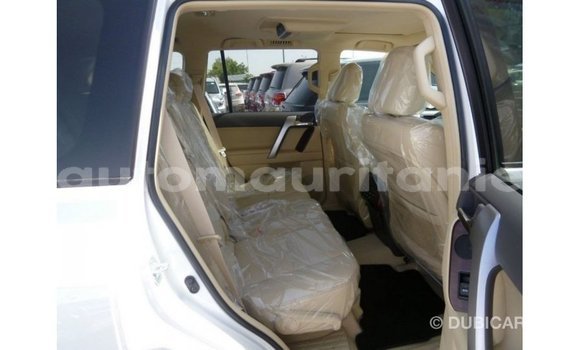 Acheter Import Voiture Toyota Prado Blanc à Import - Dubai, Adrar Acheter Import Voiture Toyota Prado Blanc à Import - Dubai, Adrar