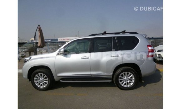 Acheter Import Voiture Toyota Prado Autre à Import - Dubai, Adrar Acheter Import Voiture Toyota Prado Autre à Import - Dubai, Adrar