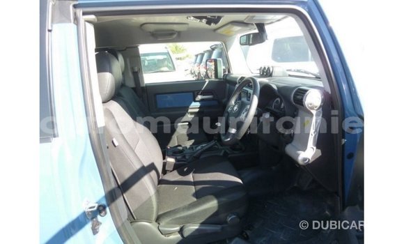 Acheter Import Voiture Toyota FJ Cruiser Bleu à Import - Dubai, Adrar Acheter Import Voiture Toyota FJ Cruiser Bleu à Import - Dubai, Adrar