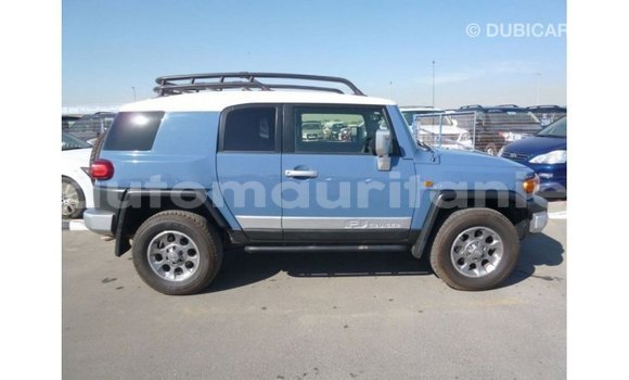 Acheter Import Voiture Toyota FJ Cruiser Bleu à Import - Dubai, Adrar Acheter Import Voiture Toyota FJ Cruiser Bleu à Import - Dubai, Adrar