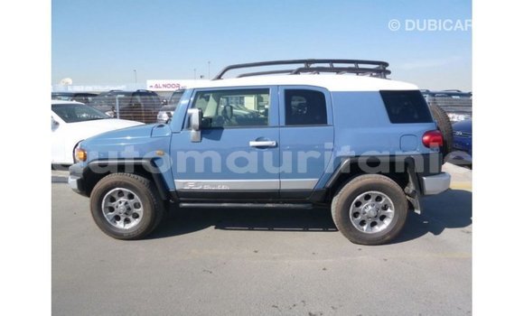 Acheter Import Voiture Toyota FJ Cruiser Bleu à Import - Dubai, Adrar Acheter Import Voiture Toyota FJ Cruiser Bleu à Import - Dubai, Adrar