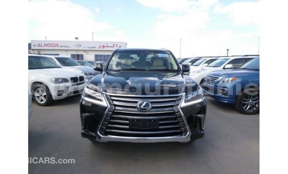 Acheter Import Voiture Lexus LX Noir à Import - Dubai, Adrar Acheter Import Voiture Lexus LX Noir à Import - Dubai, Adrar
