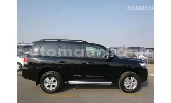 Acheter Import Voiture Toyota Land Cruiser Noir à Import - Dubai, Adrar Acheter Import Voiture Toyota Land Cruiser Noir à Import - Dubai, Adrar