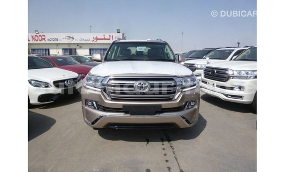 Acheter Import Voiture Toyota Land Cruiser Autre à Import - Dubai, Adrar Acheter Import Voiture Toyota Land Cruiser Autre à Import - Dubai, Adrar
