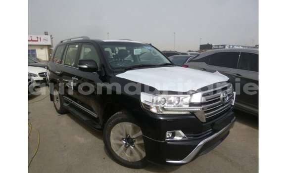Acheter Import Voiture Toyota Land Cruiser Noir à Import - Dubai, Adrar Acheter Import Voiture Toyota Land Cruiser Noir à Import - Dubai, Adrar