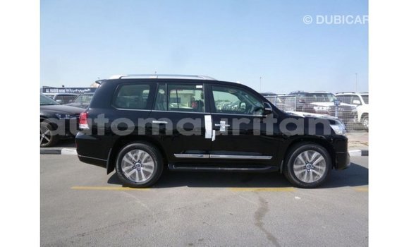 Acheter Import Voiture Toyota Land Cruiser Noir à Import - Dubai, Adrar Acheter Import Voiture Toyota Land Cruiser Noir à Import - Dubai, Adrar