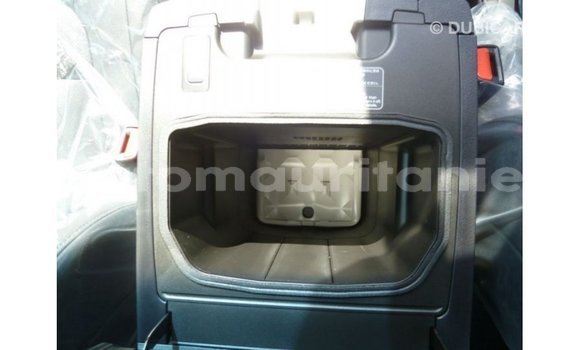 Acheter Import Voiture Toyota Land Cruiser Noir à Import - Dubai, Adrar Acheter Import Voiture Toyota Land Cruiser Noir à Import - Dubai, Adrar