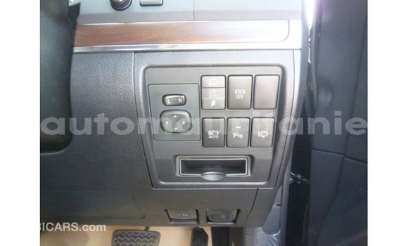 Acheter Import Voiture Toyota Land Cruiser Noir à Import - Dubai, Adrar Acheter Import Voiture Toyota Land Cruiser Noir à Import - Dubai, Adrar