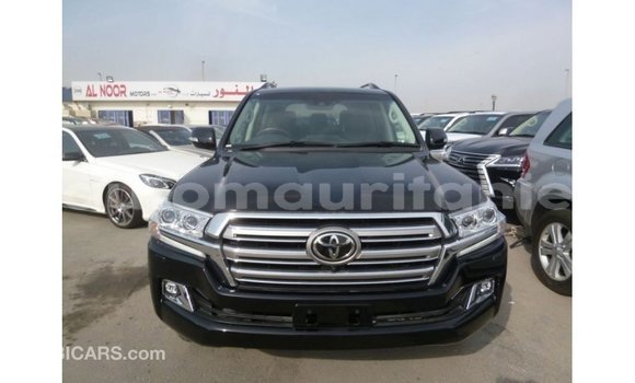 Acheter Import Voiture Toyota Land Cruiser Noir à Import - Dubai, Adrar Acheter Import Voiture Toyota Land Cruiser Noir à Import - Dubai, Adrar
