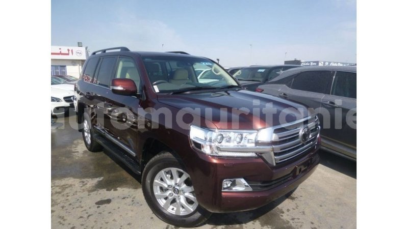 Big with watermark toyota land cruiser adrar import dubai 2576
