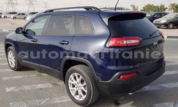Acheter Import Voiture Jeep Cherokee Bleu à Import - Dubai, Adrar Acheter Import Voiture Jeep Cherokee Bleu à Import - Dubai, Adrar