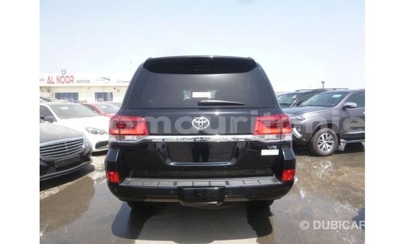 Buy Import Toyota Land Cruiser Black Car in Import - Dubai in Adrar Buy Import Toyota Land Cruiser Black Car in Import - Dubai in Adrar