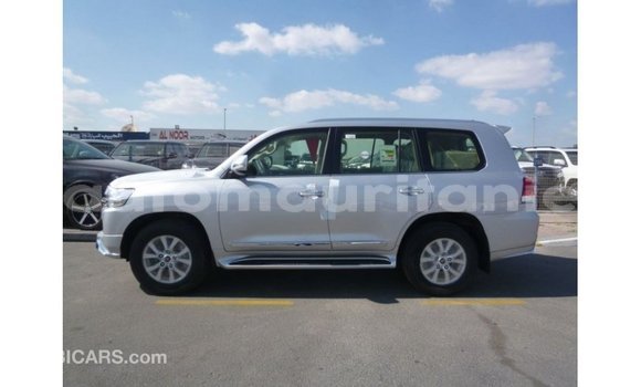 Buy Import Toyota Land Cruiser Other Car in Import - Dubai in Adrar Buy Import Toyota Land Cruiser Other Car in Import - Dubai in Adrar