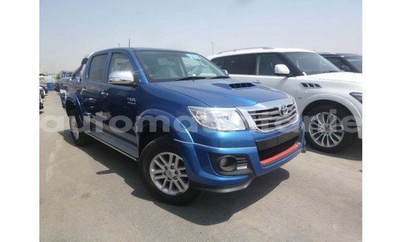 Acheter Import Voiture Toyota Hilux Bleu à Import - Dubai, Adrar Acheter Import Voiture Toyota Hilux Bleu à Import - Dubai, Adrar