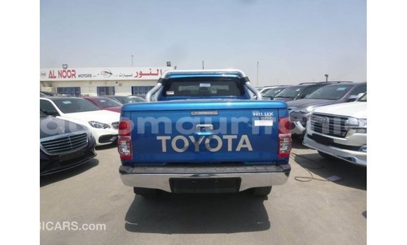 Acheter Import Voiture Toyota Hilux Bleu à Import - Dubai, Adrar Acheter Import Voiture Toyota Hilux Bleu à Import - Dubai, Adrar