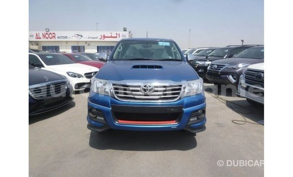 Acheter Import Voiture Toyota Hilux Bleu à Import - Dubai, Adrar Acheter Import Voiture Toyota Hilux Bleu à Import - Dubai, Adrar