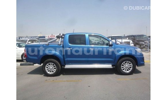 Acheter Import Voiture Toyota Hilux Bleu à Import - Dubai, Adrar Acheter Import Voiture Toyota Hilux Bleu à Import - Dubai, Adrar