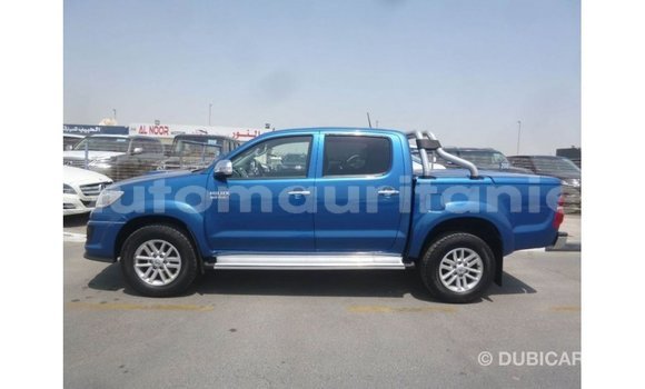 Acheter Import Voiture Toyota Hilux Bleu à Import - Dubai, Adrar Acheter Import Voiture Toyota Hilux Bleu à Import - Dubai, Adrar