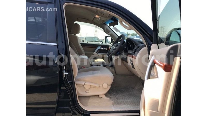 Big with watermark toyota land cruiser adrar import dubai 2606