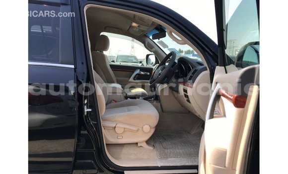 Buy Import Toyota Land Cruiser Black Car in Import - Dubai in Adrar Buy Import Toyota Land Cruiser Black Car in Import - Dubai in Adrar