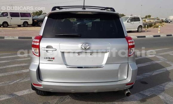 Acheter Import Voiture Toyota RAV4 Autre à Import - Dubai, Adrar Acheter Import Voiture Toyota RAV4 Autre à Import - Dubai, Adrar