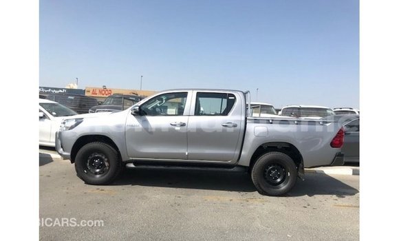 Acheter Import Voiture Toyota Hilux Autre à Import - Dubai, Adrar Acheter Import Voiture Toyota Hilux Autre à Import - Dubai, Adrar