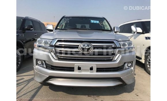 Acheter Import Voiture Toyota Land Cruiser Autre à Import - Dubai, Adrar Acheter Import Voiture Toyota Land Cruiser Autre à Import - Dubai, Adrar