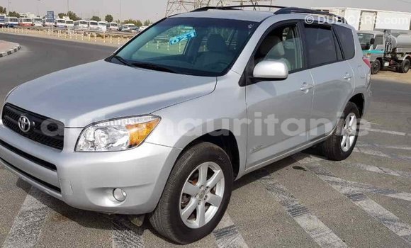 Acheter Import Voiture Toyota RAV4 Autre à Import - Dubai, Adrar Acheter Import Voiture Toyota RAV4 Autre à Import - Dubai, Adrar