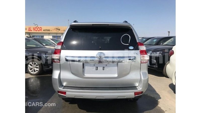 Big with watermark toyota prado adrar import dubai 2613